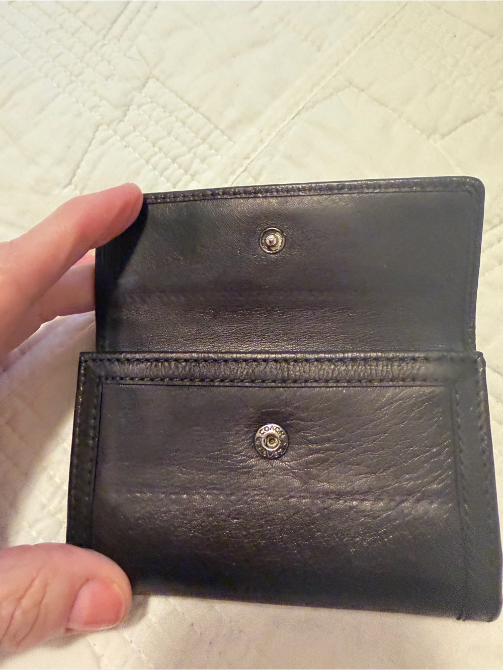 Coach Hampton Black Leather Trifold Wallet with Embossed Logo - Picture 5 of 9